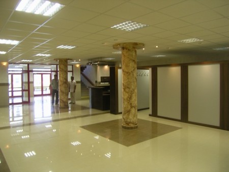 Komplexná rekonšrukcia vstupnej haly